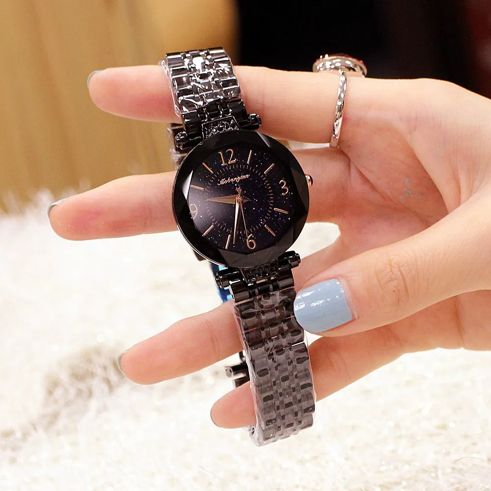 Top các thương hiệu đồng hồ đeo tay mặt to được yêu thích