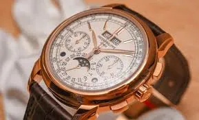 Đồng Hồ Thời Trang Thụy Sĩ: Biểu Tượng Của Sự Sang Trọng và Đẳng Cấp